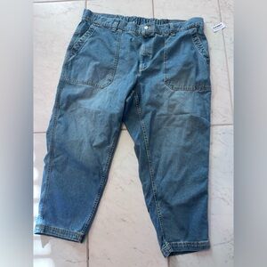 NEW with tags women’s size 2XL Old Navy Light Blue Denim Pants OG Chino jeans